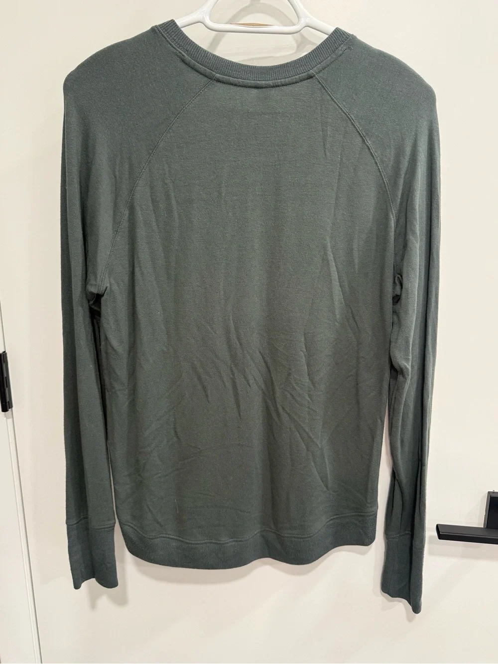 Athleta Slate Gray Green Crew Neck Lightweight Knit Pullover Sweatshirt Women S - Picture 4 of 4
